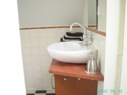 Wastafel_Badkamer_2_Bed_and_Breakfast_Den_Bosch